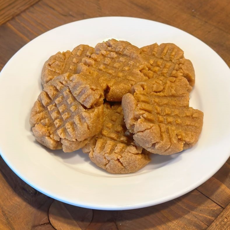 Flourless Mini Peanut Butter Cookies Recipe (Quick and Easy- Only 5 Ingredients!)