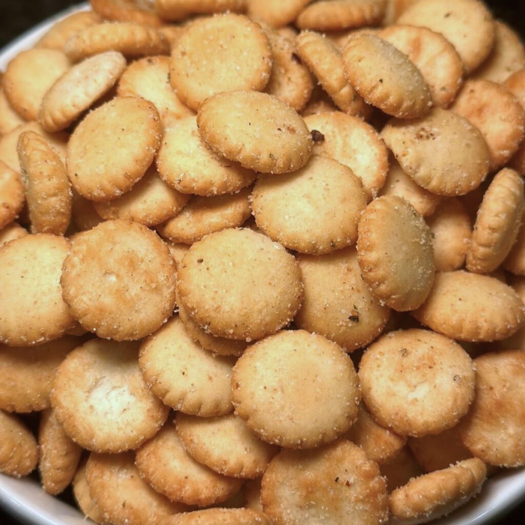 Zesty Seasoned Oyster Crackers- Close Up of Crackers in a Bowl